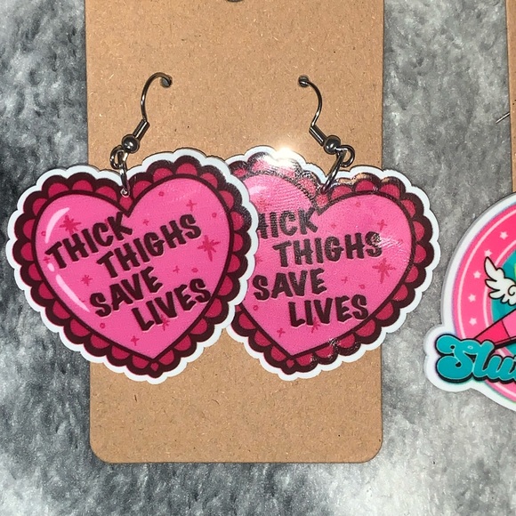 Resin Earrings - Picture 2 of 10